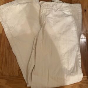 GAP Women’s Bootcut White Chinos, 4 ankle